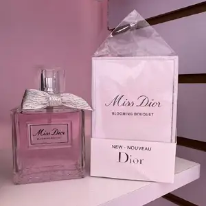 Духи Miss Dior, Хуҷанд