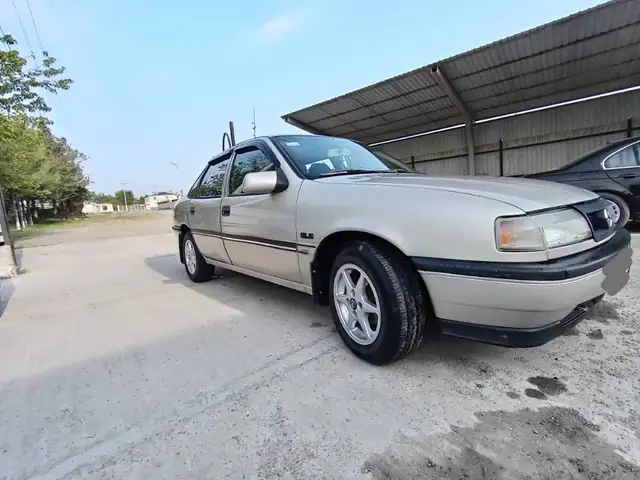 Opel Vectra A