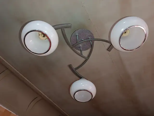 Люстра, Душанбе