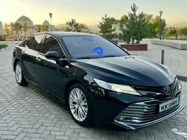 Лобовое стекло фиолетовое от Toyota Camry 6, Душанбе