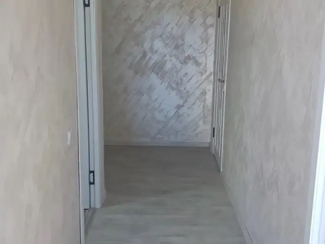 Краска Атлас, Душанбе