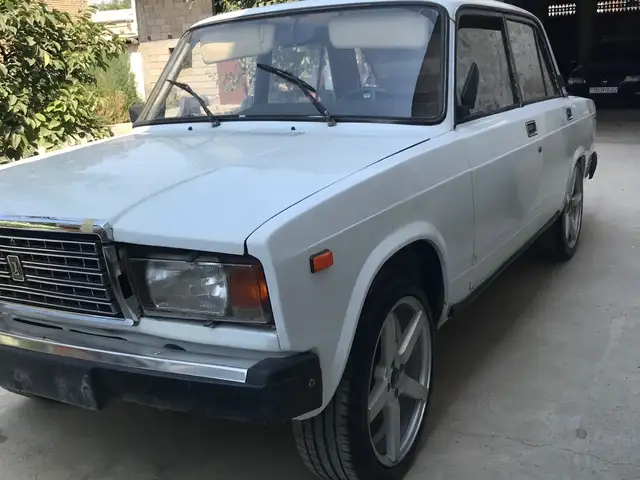 Lada (ВАЗ) 2107