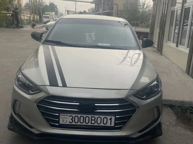Hyundai Elantra