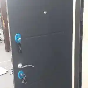 Дверь, Душанбе