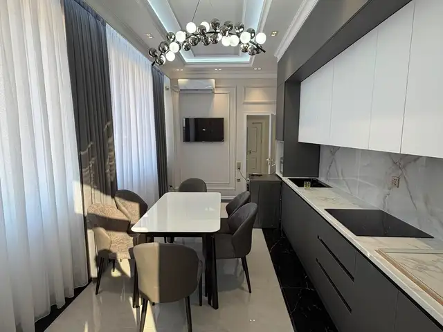 4-комн. квартира, 10 этаж, 138 м², 13мкр, Хуҷанд