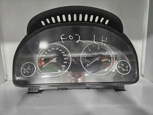 Щиток приборов от BMW F10, Худжанд