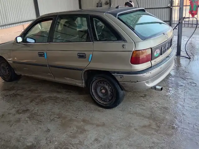 Opel Astra F