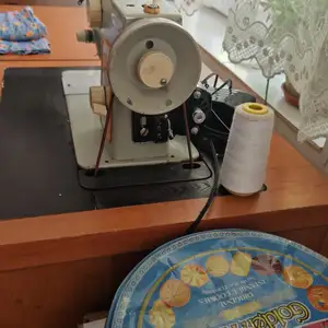 Швейная машина, Душанбе