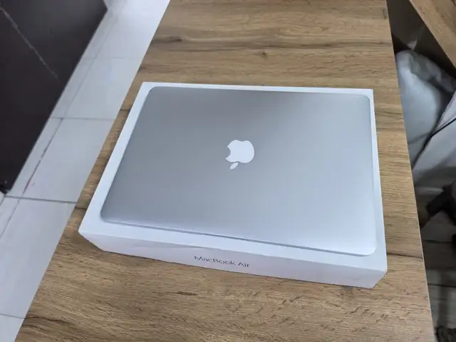 Ноутбук Apple MacBook Air, Душанбе