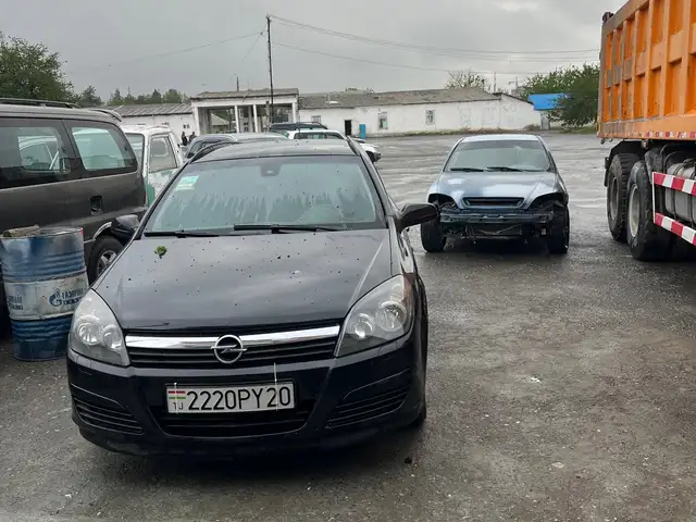 Opel Astra H