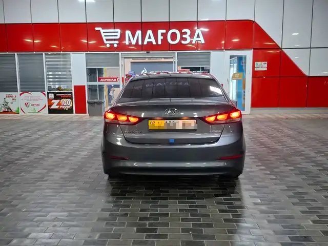 Hyundai Avante, 2017, Шахринав - 5