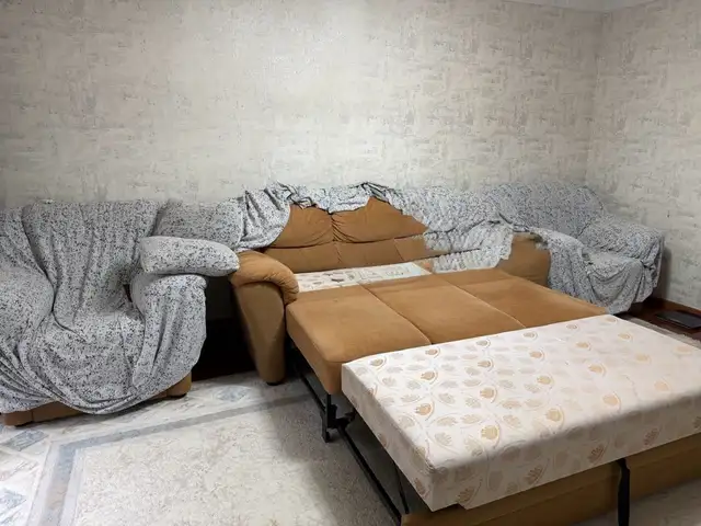 Диван и кресло, Душанбе