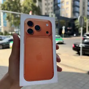 Apple iPhone 17 Pro, 256 gb, Cosmic Orange, Душанбе