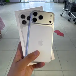 Apple iPhone 17 Pro Max, 256 gb, Silver, Худжанд
