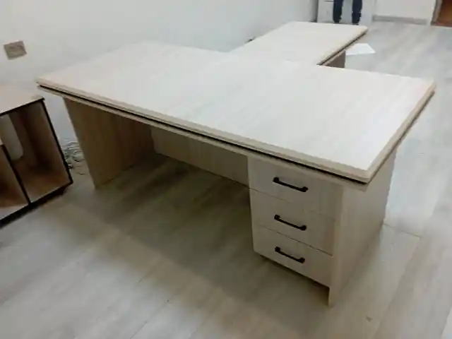 Стол, Душанбе