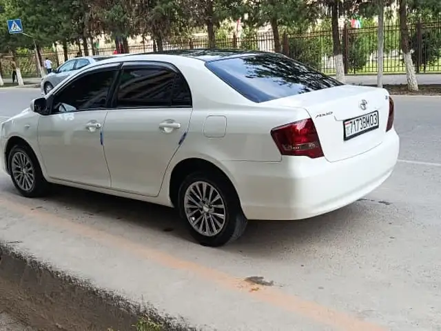 Toyota Axio