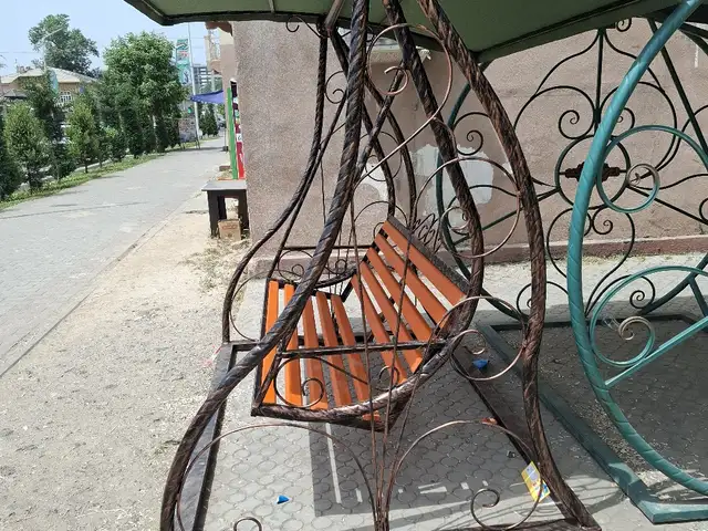 Качели, Душанбе
