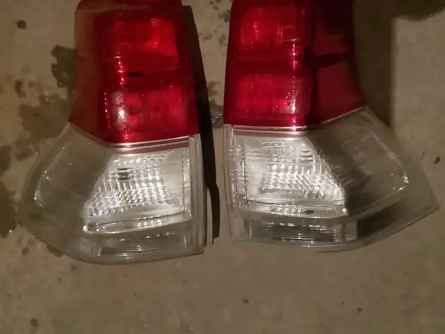 Стоп фары от Toyota Land Cruiser Prado 2, Душанбе