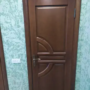 Дверь, Душанбе