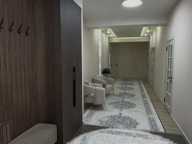 3-комн. квартира, 3 этаж, 146м², дом печать, Душанбе