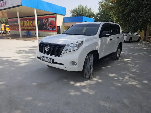 Toyota Land Cruiser Prado