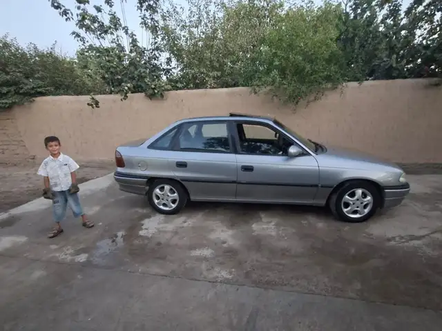 Opel Astra F