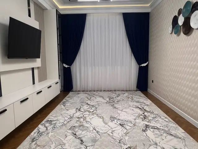 3-комн. квартира, 1 этаж, 72 м², 8 мкр, Хуҷанд