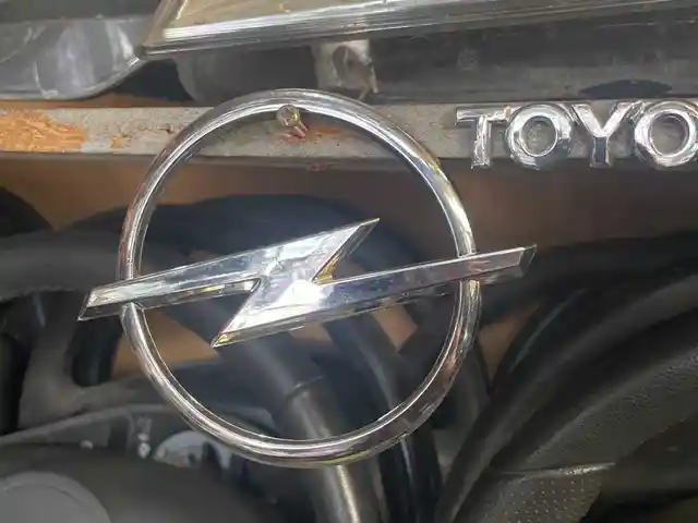 Знак багажа от Opel Astra H, Худжанд