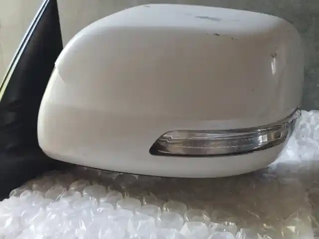 Боковое зеркало, Душанбе