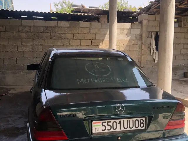 Mercedes-Benz C class
