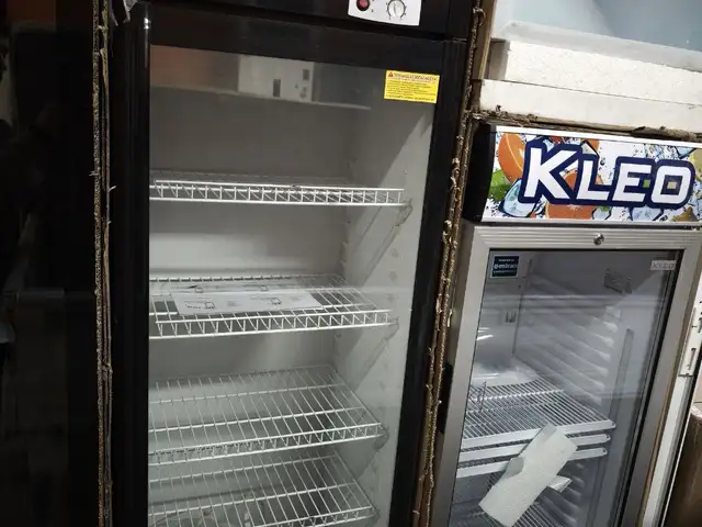 Витринный холодильник Кока кола, Душанбе