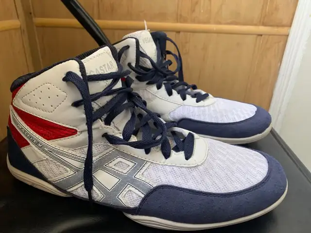 Барсовки Asics, Хуҷанд