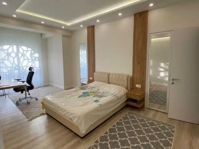3-комн. квартира, 14 этаж, 110м², ТЦ Баракат, Душанбе