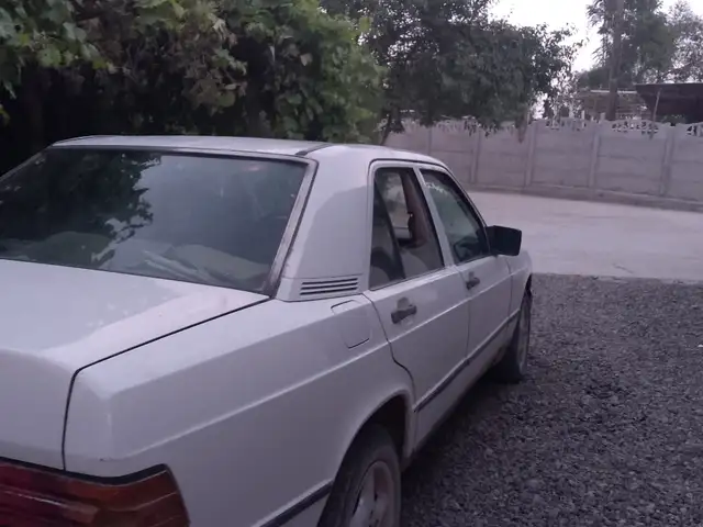 Mercedes-Benz W201