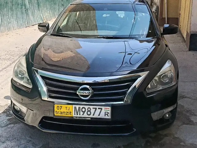 Nissan Altima