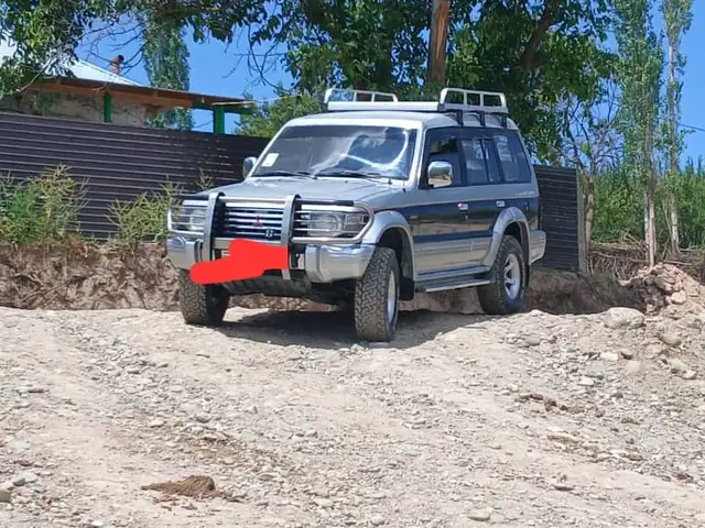 Mitsubishi Pajero