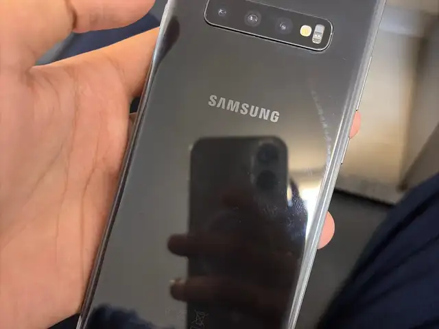 Samsung Galaxy S10+, Худжанд