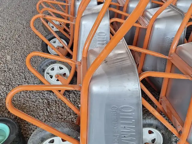 Ароба, Душанбе