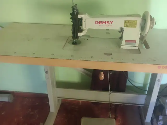 Швейная машинка попур, Турсунзаде