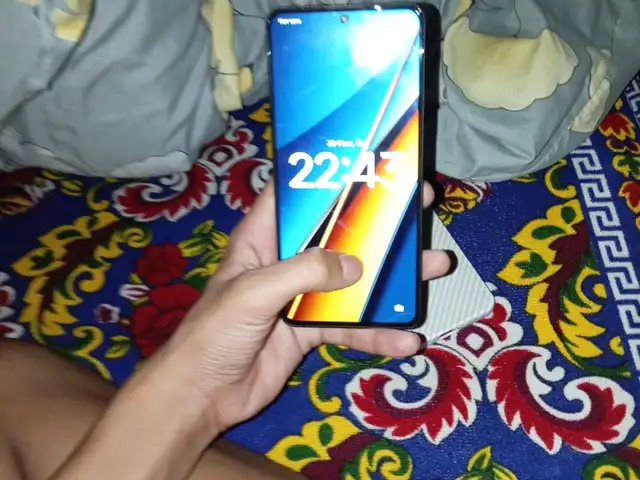 Телефон Xiaomi Pосо, Ҷалолиддин Балхӣ (Румӣ)