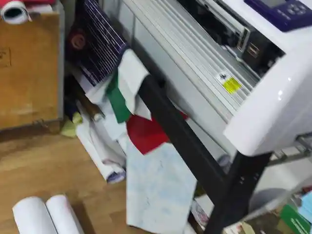 Режущий плоттер, Худжанд