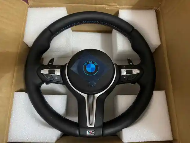 Руль от BMW F10, Худжанд