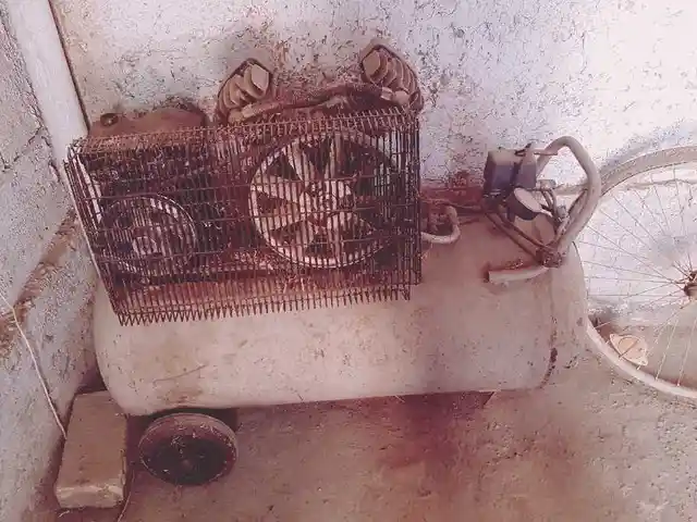 Компрессор 220V 380, Исфара