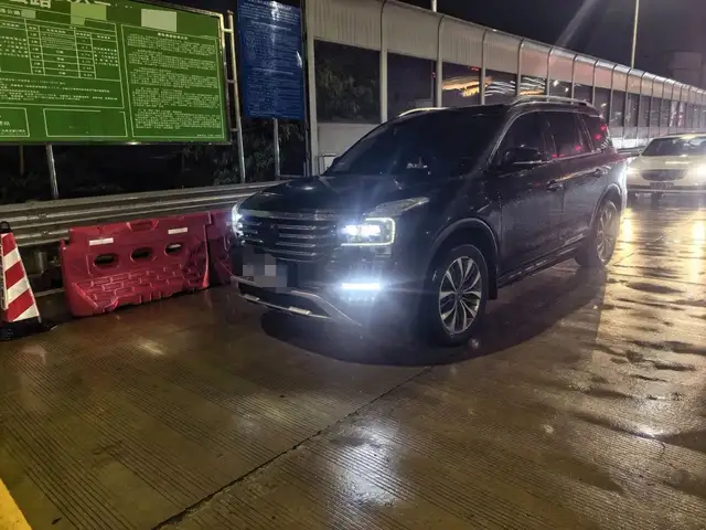 GAC Trumpchi GS8