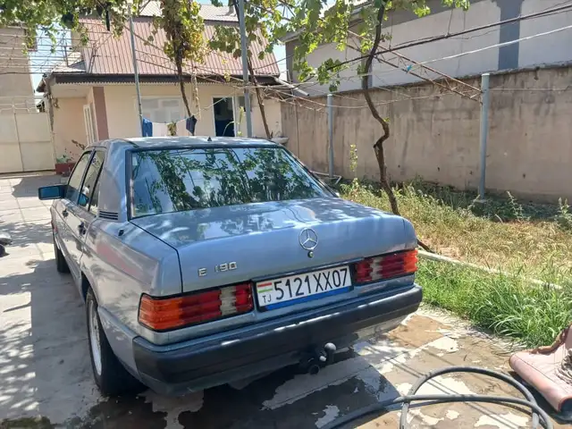 Mercedes-Benz W201