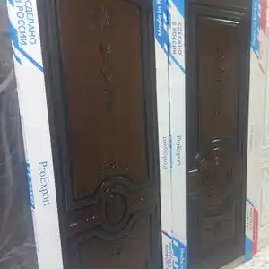 Дверь из шпона, Душанбе