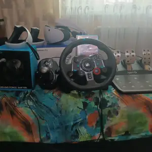 Комплект для виртуальной реальности PSVR2+Logitech G29+Shifter+GT 7 VR, Душанбе