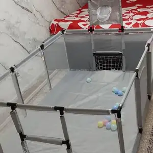 Детский манеж, Вахдат