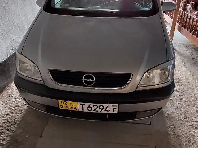 Opel Zafira