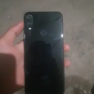 Xiaomi Redmi 7, Турсунзаде